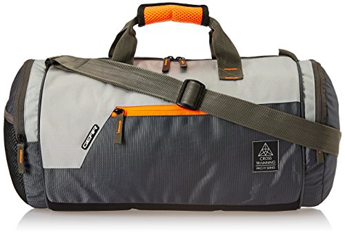 India Desire : Buy Gear Polyester 38 cms Grey Travel Duffle (DUFCRSTNG0406) at Rs. 532 from Amazon [Regular Price Rs 650]