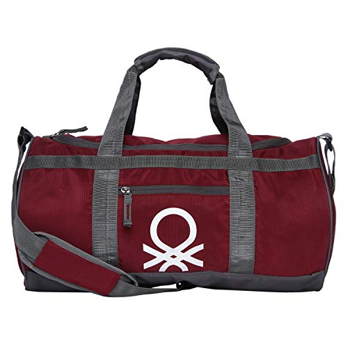 India Desire : Buy United Colors of Benetton Gym Bag Polyester 45 cms D Red/Grey Gym Shoulder Bag at Rs. 361 from Amazon